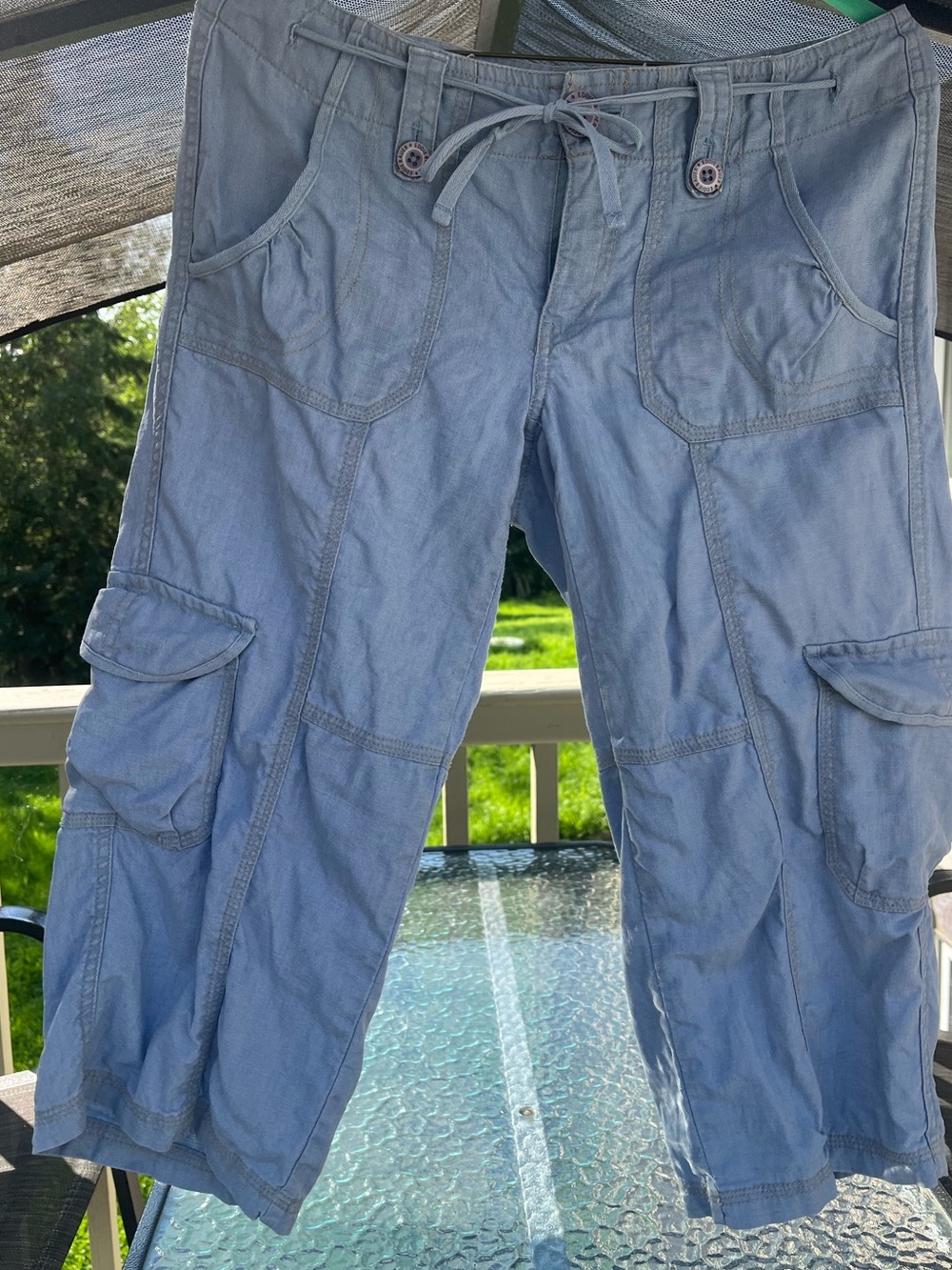 Eddie Bauer Light Blue Women’s Linen Capris
